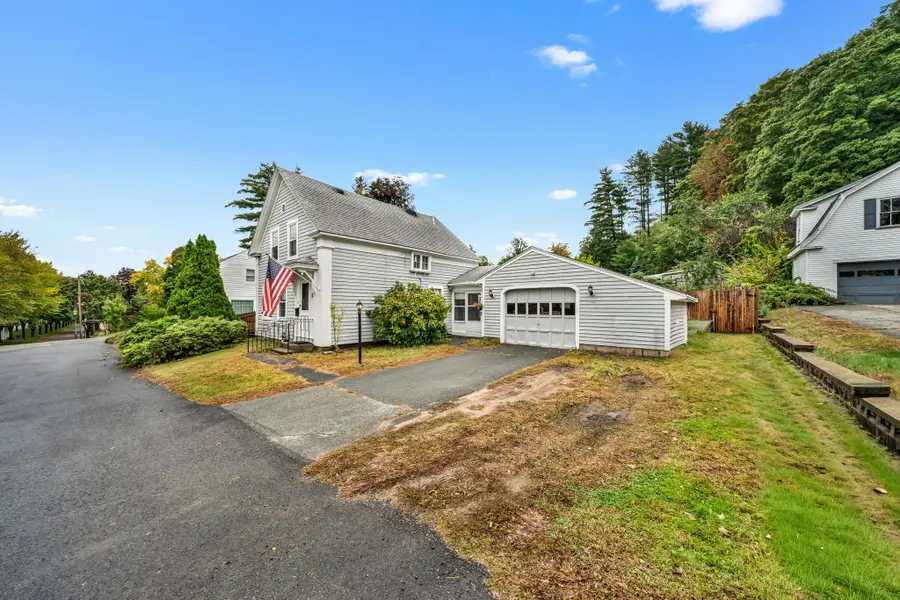 40 Elm Park, Groveland, MA 01834 - #2