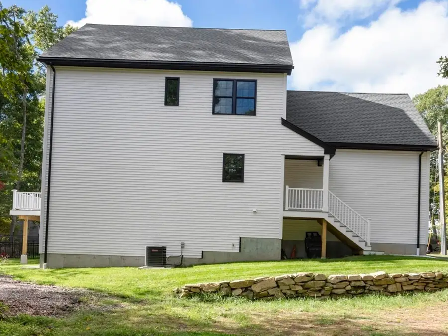 24 Cooper Rd, Webster, MA 01570 - #3