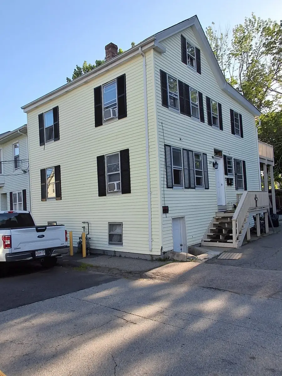 90 School, Taunton, MA 02780 - #2