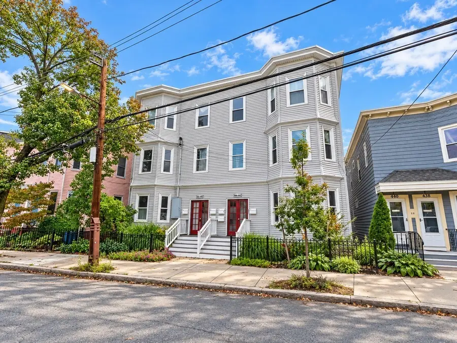 442 Windsor St #442-1, Cambridge, MA 02141 - #2