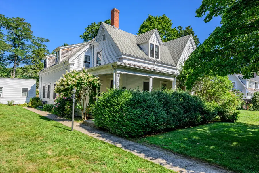340 Main St #1, Centerville, MA 02632 - #2