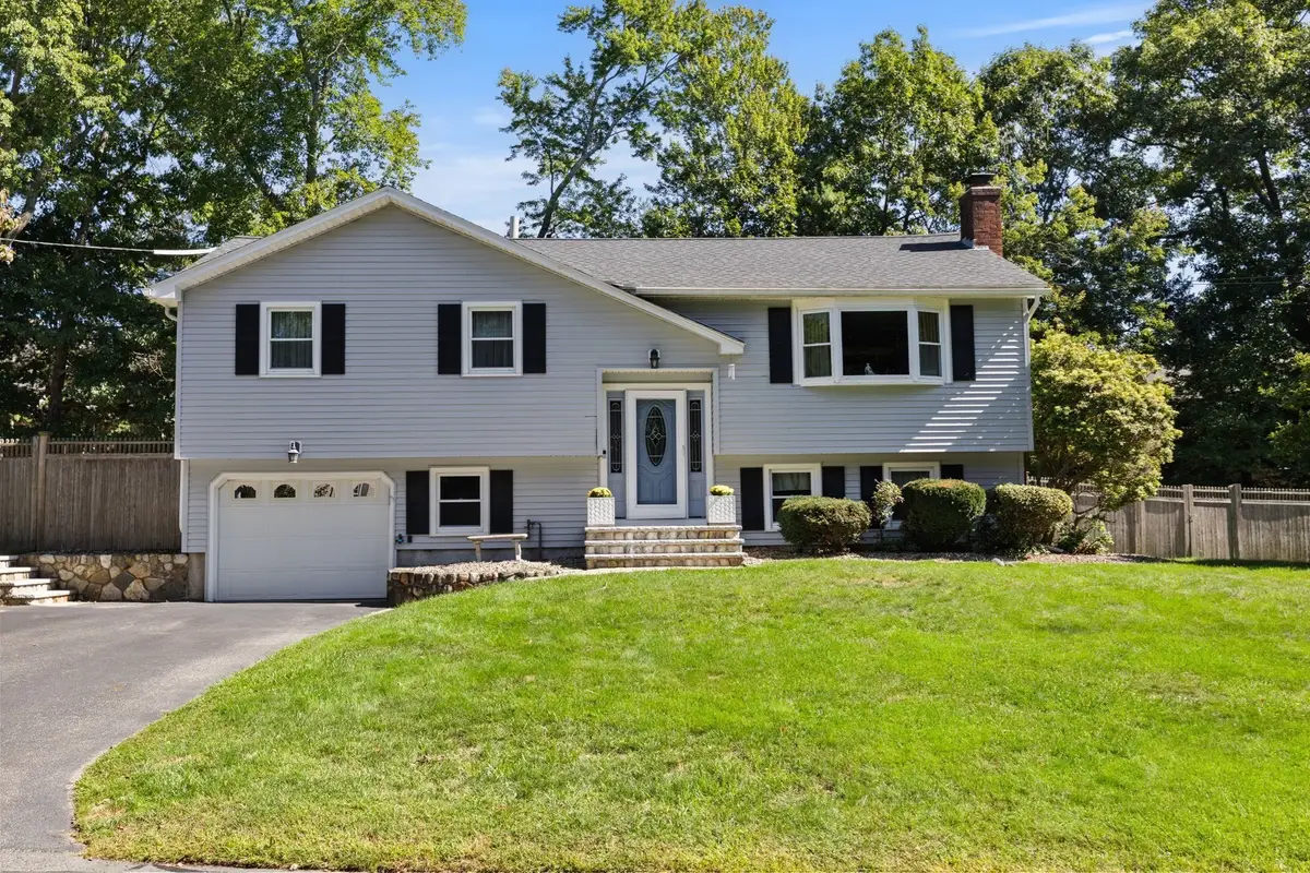 115 Quincy Rd, Tewksbury, MA 01876 - #1