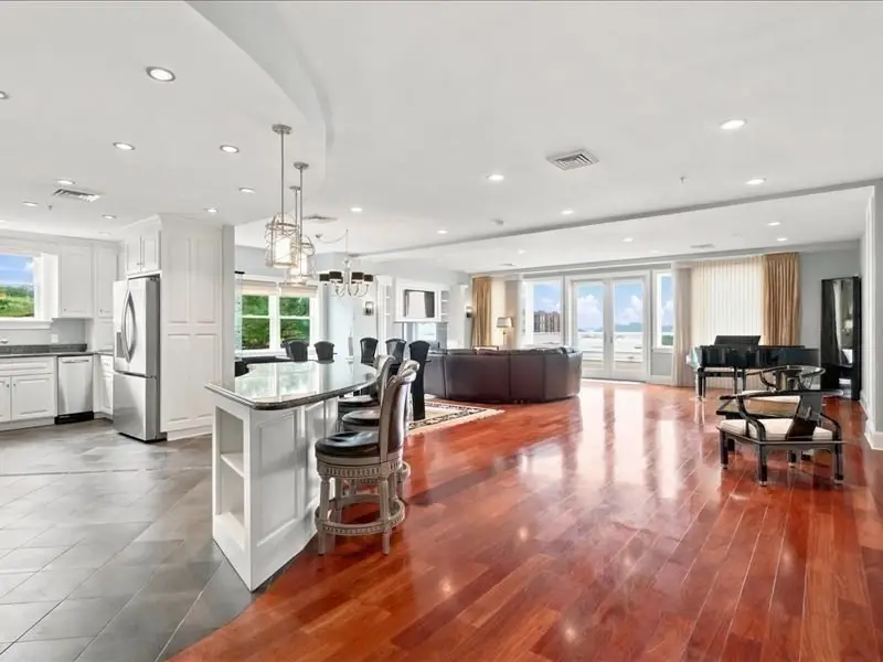 1 Longbeach Ave #101, Hull, MA 02045 - #2