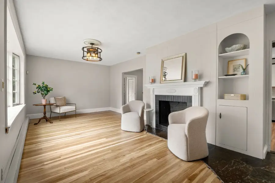60 Sassamon Ave, Milton, MA 02186 - #3