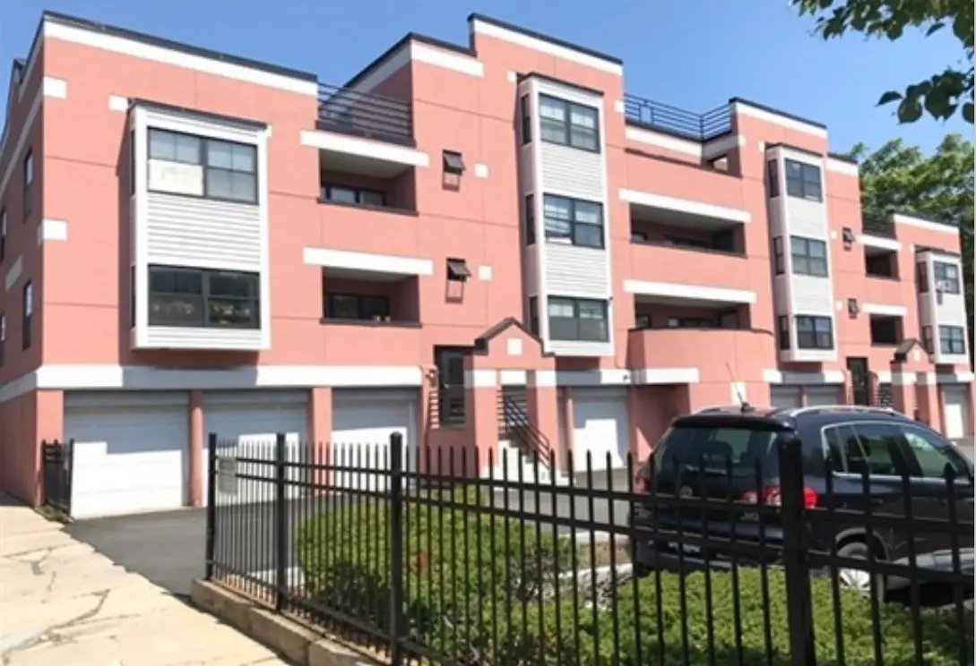 60-R Gibson St #B3, Boston, MA 02122 - #1