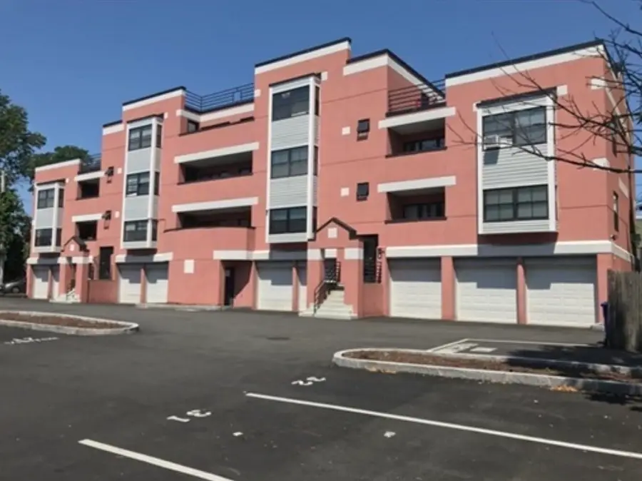 60-R Gibson St #B3, Boston, MA 02122 - #2