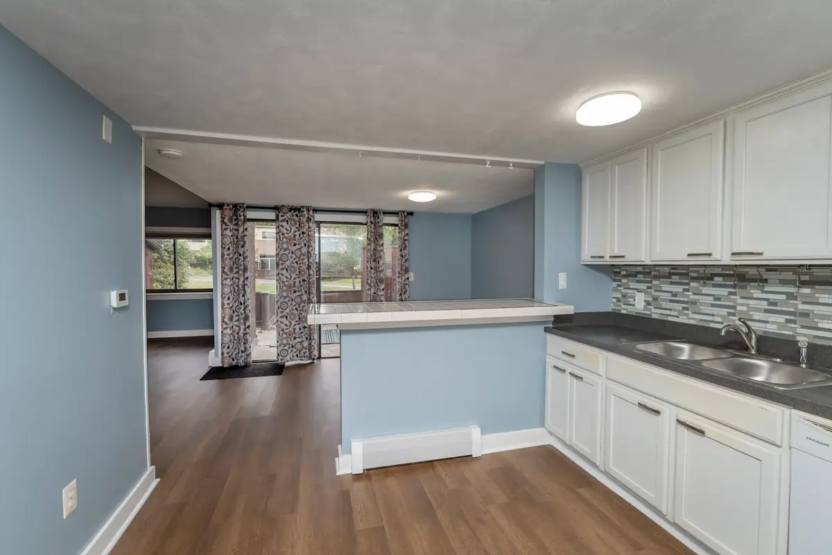 5 Mason Ct #5, Amesbury, MA 01913 - #1
