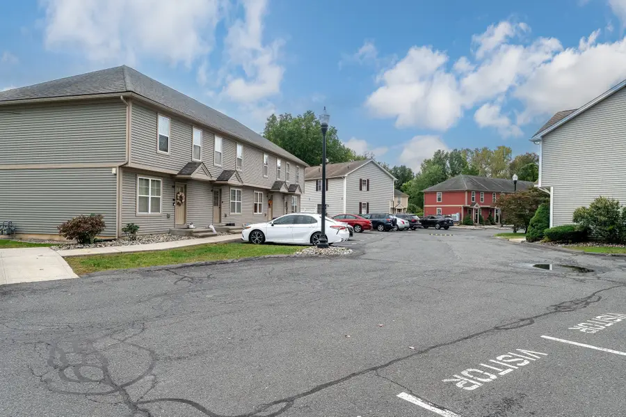 139 Union St #43, Westfield, MA 01085 - #3