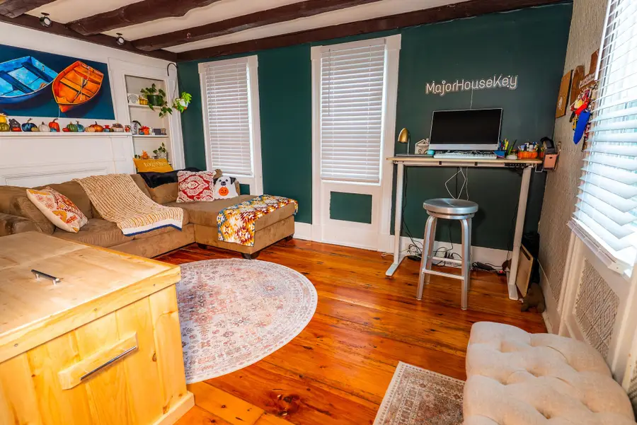 2 Washington St #2, Amesbury, MA 01913 - #3
