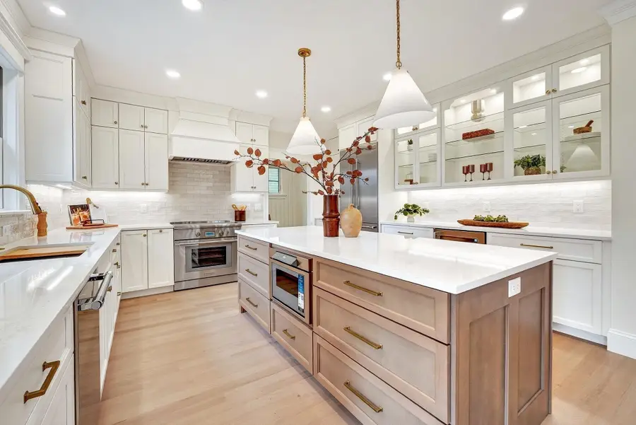54 Maple Street, Concord, MA 01742 - #2