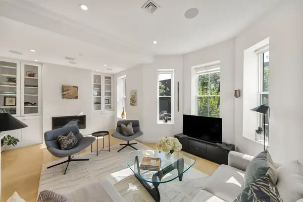 429 Columbus Ave #2, Boston, MA 02116