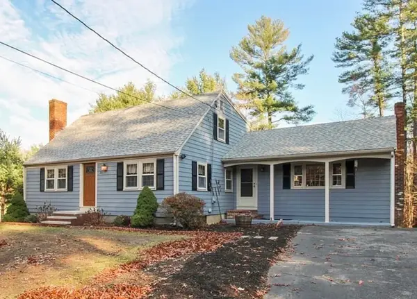 211 Cross St, Hanson, MA 02341