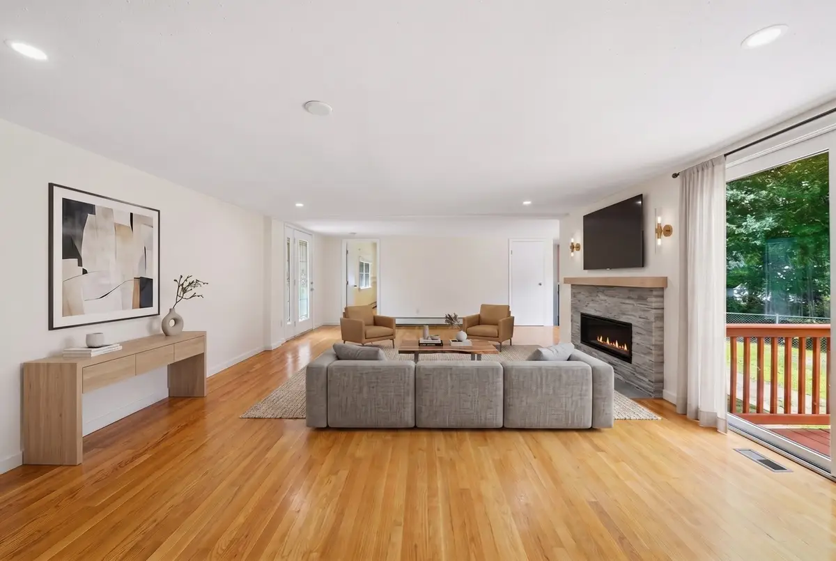 70 Muller Rd, Burlington, MA 01803 - #1