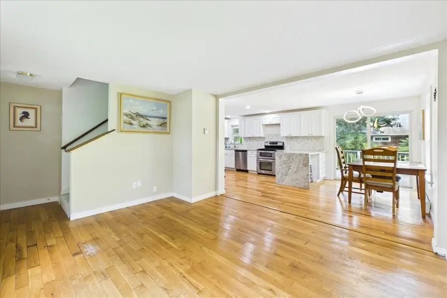37 Gooseberry Ln, Marstons Mills, MA 02648 - #3