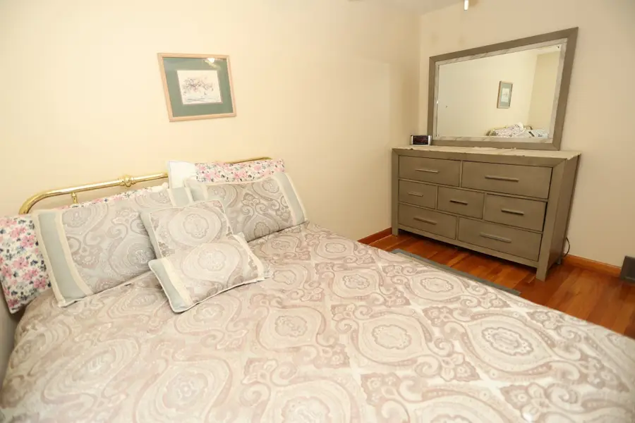 106 N Brook Rd, Springfield, MA 01119 - #3