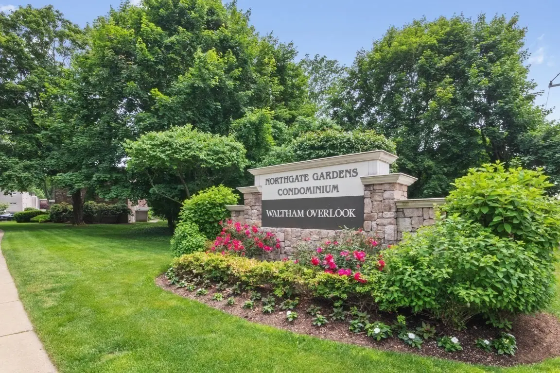 56 Jacqueline Rd #8, Waltham, MA 02452 - #1