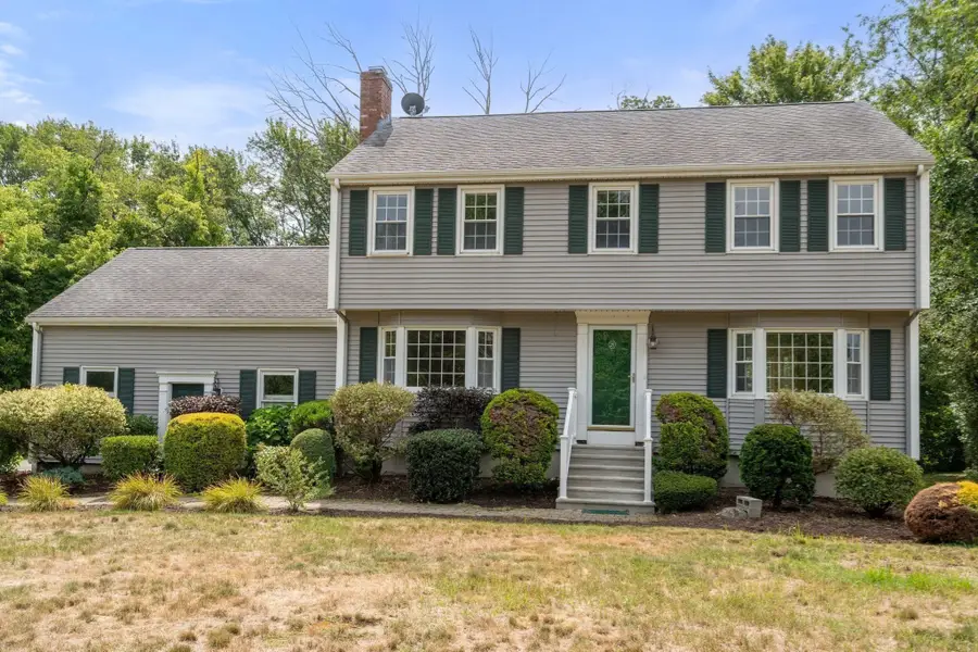 26 Waterview Drive, Medway, MA 02053 - #2