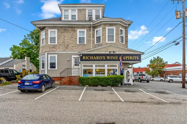 12-14 N Park Ave, Plymouth, MA 02360