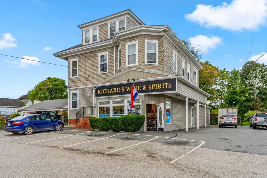 12-14 N Park Ave, Plymouth, MA 02360 - #2