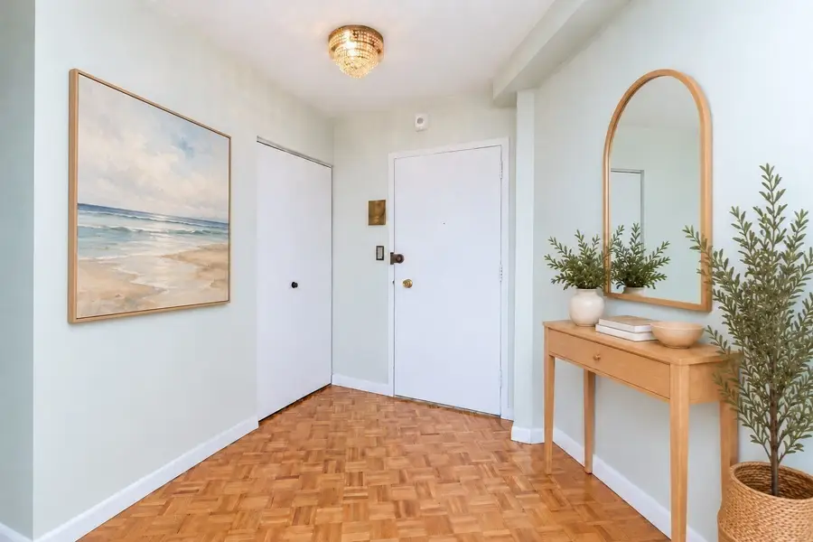 300 Lynn Shore Drive #811, Lynn, MA 01902 - #2
