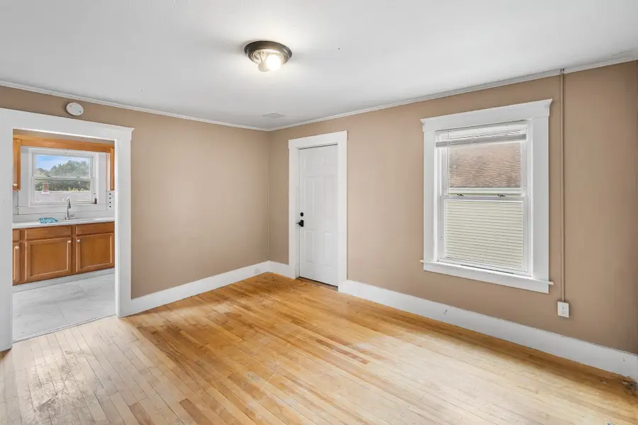 151 Central St, Leominster, MA 01453 - #3