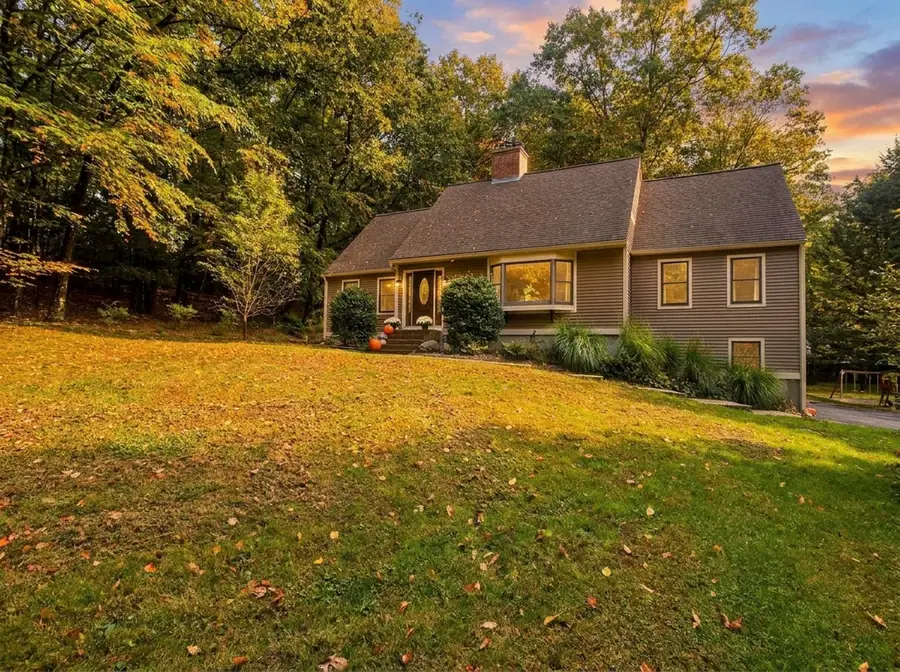 86 Glendale Rd, Southampton, MA 01073 - #3