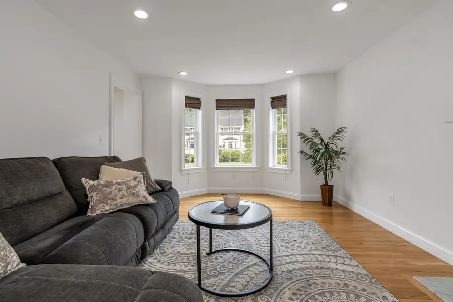 1 Kerrigan Way, Woburn, MA 01801 - #3