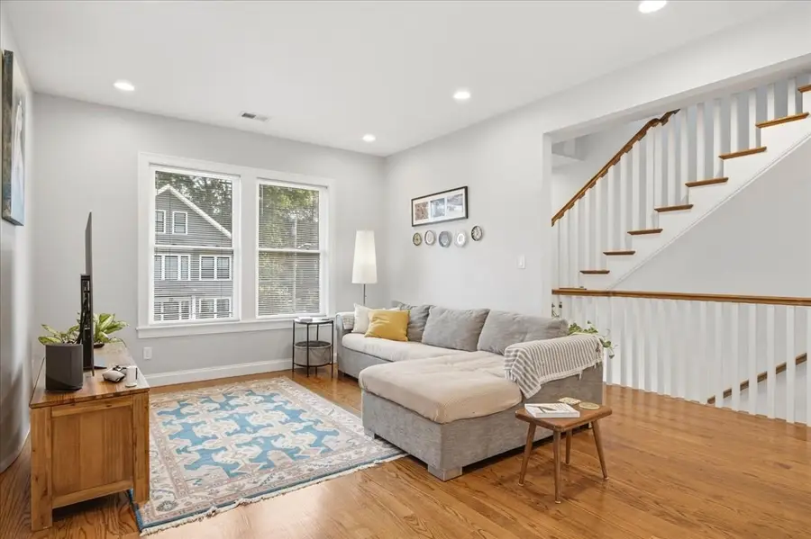 15 Ricker Rd #2, Newton, MA 02458 - #3