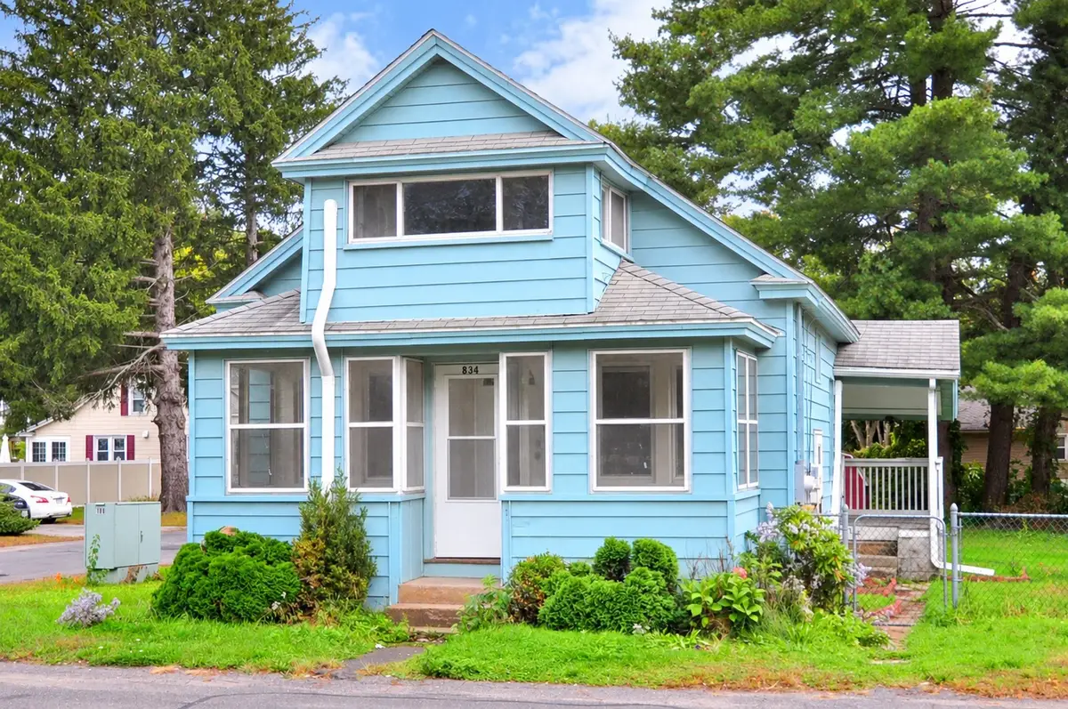 834 East St, Ludlow, MA 01056 - #1