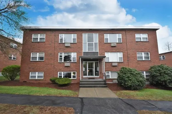 1105 Lexington St #7-3, Waltham, MA 02452