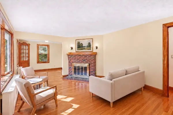 36 Maynard Road #36, Dedham, MA 02026