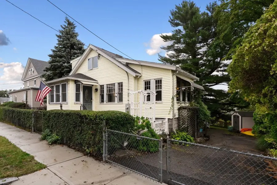 102 Elliot Ave, Quincy, MA 02171 - #2