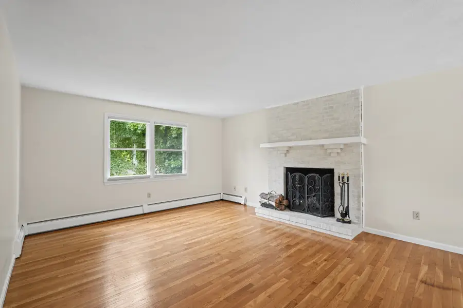 340 Lowell Street, Lexington, MA 02420 - #3