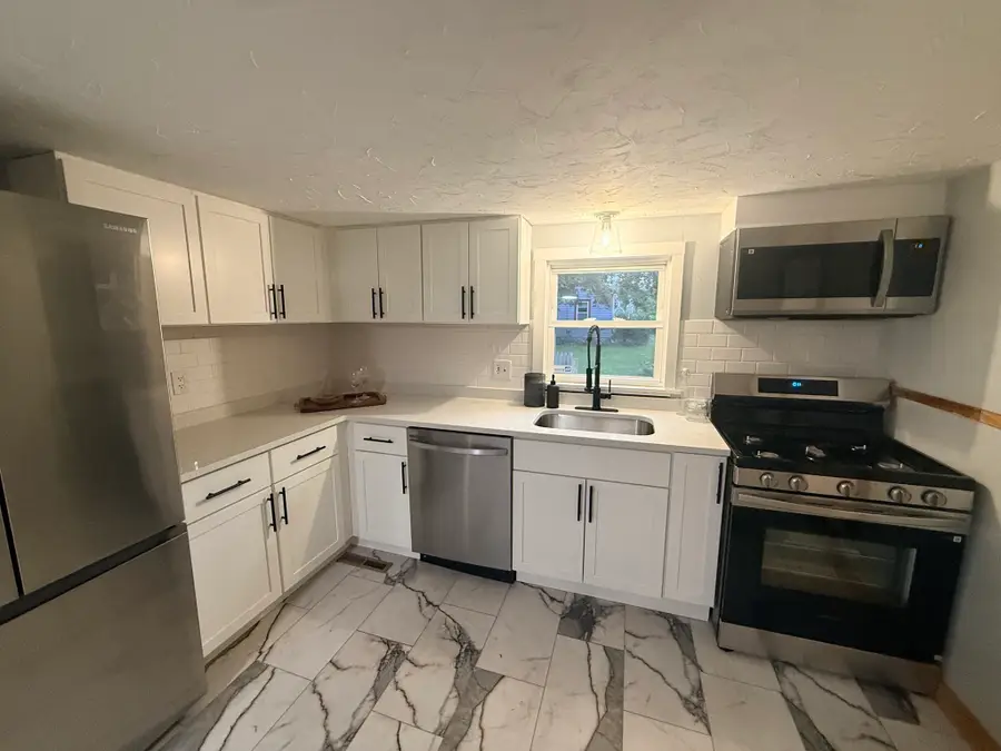 33 Johnson St, Westport, MA 02790 - #2
