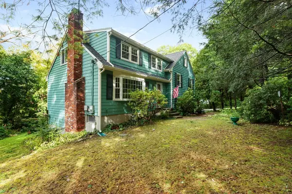 77 Warren Rd, Ashland, MA 01721