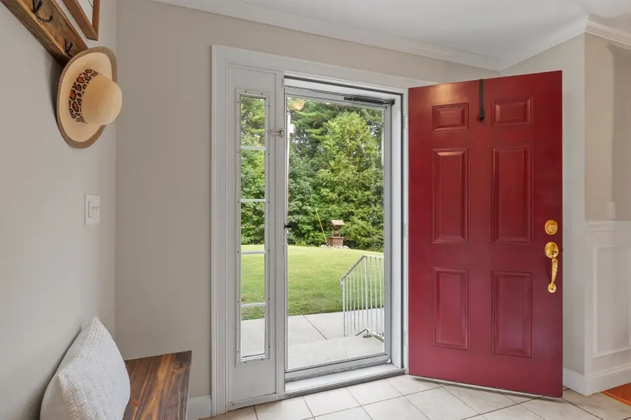 682 Ashburnham Hill Rd, Fitchburg, MA 01420 - #3