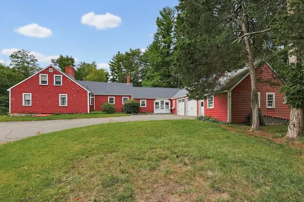 681 Washington St, Pembroke, MA 02359