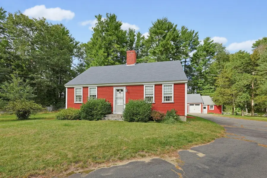 681 Washington St, Pembroke, MA 02359 - #3