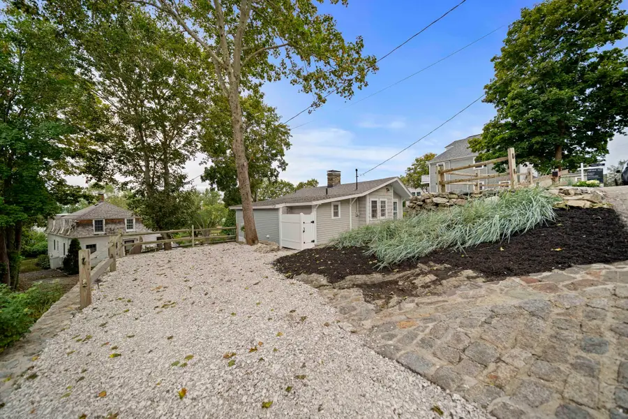 47 Elm Ct, Cohasset, MA 02025 - #3