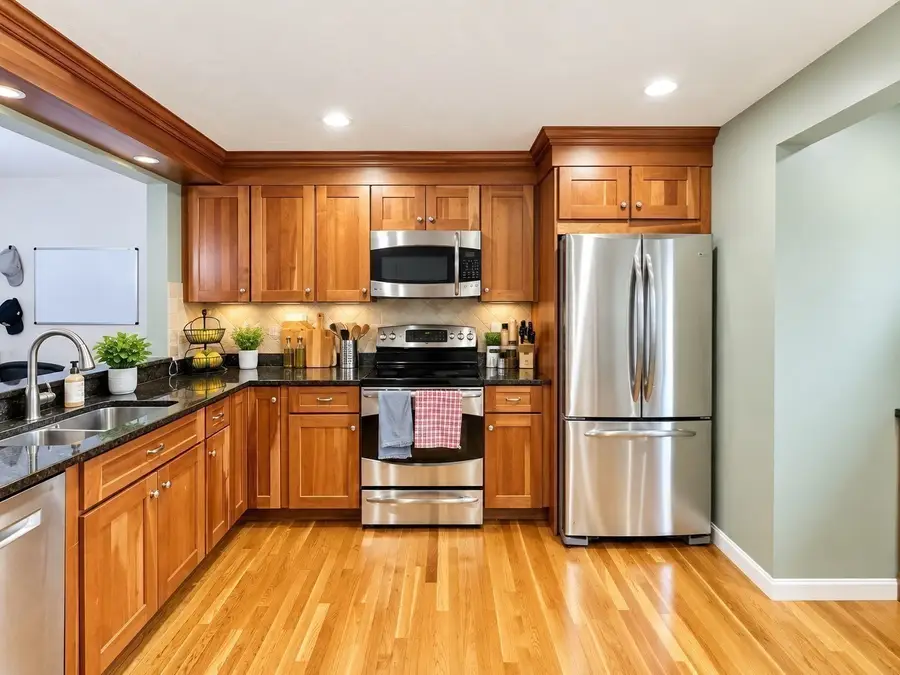 1002 Pleasant #10, Weymouth, MA 02189 - #3