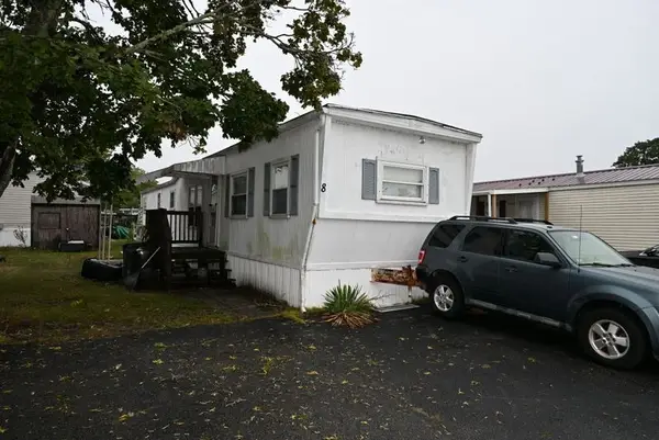 8 Francis Street, Wareham, MA 02538