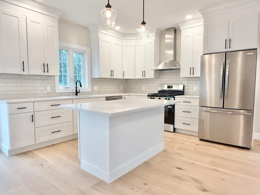 33 Tyng Road, Tyngsboro, MA 01879 - #2