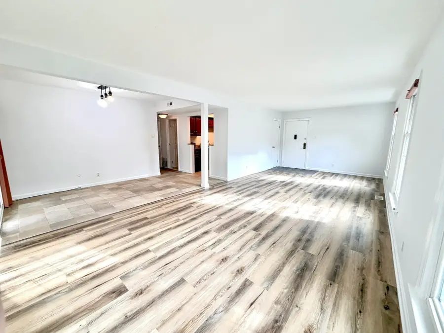38 Yorktown Drive #A, Springfield, MA 01108 - #3