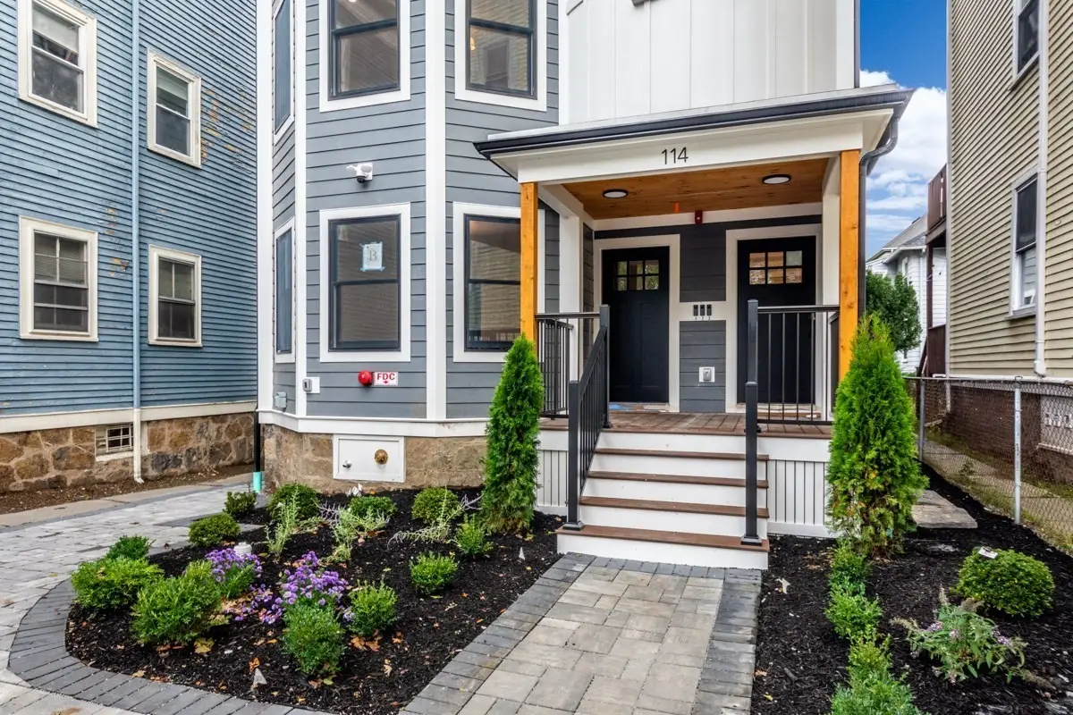 114 Franklin St. #2, Brookline, MA 02445 - #1