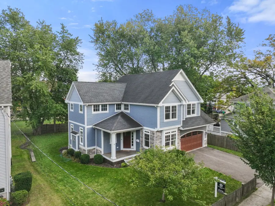9 Edward Road, Newton, MA 02465 - #2