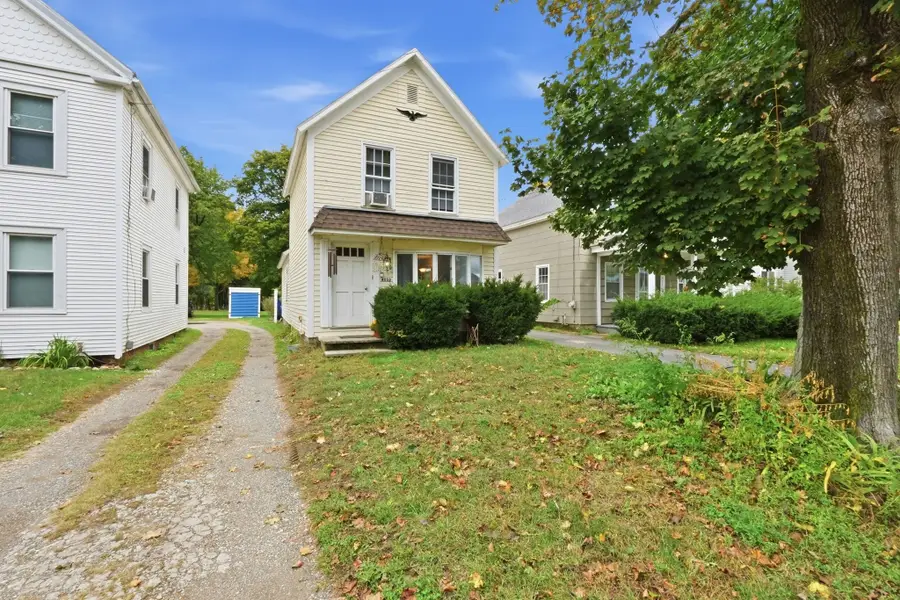 4052 Main St, Thorndike, MA 01079 - #3