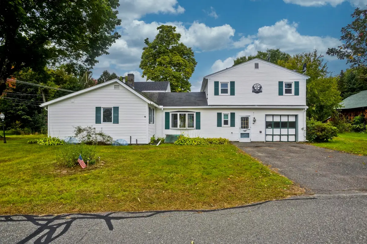 94 Chestnut St, Hatfield, MA 01038 - #1