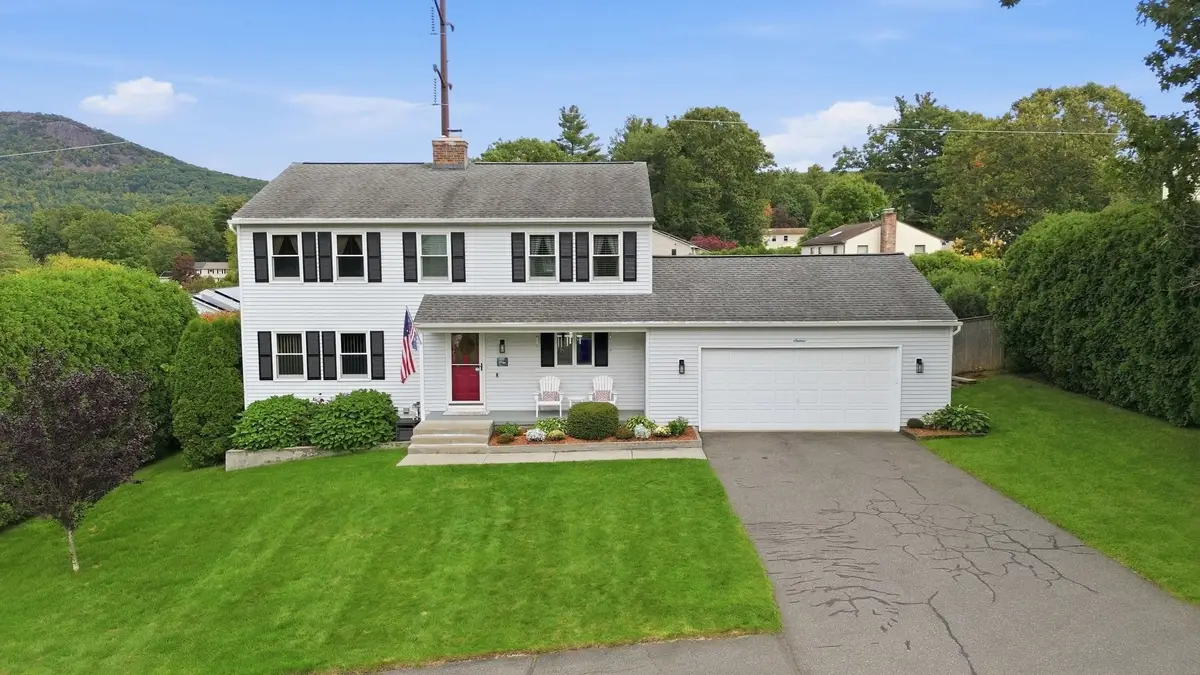 16 Matthew Dr, Easthampton, MA 01027 - #1