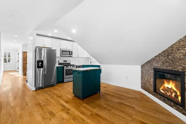 1-3 Howard Pl #B, Boston, MA 02125
