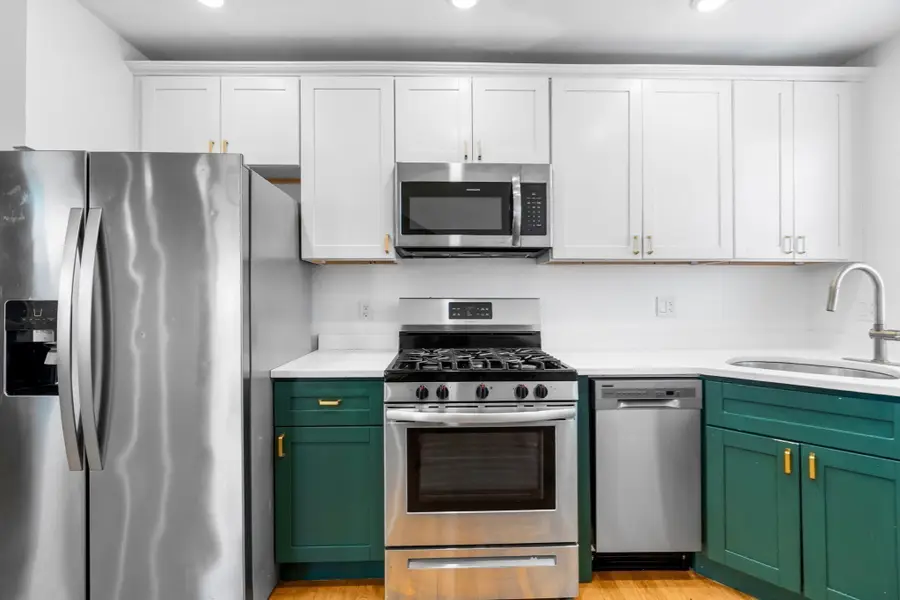 1-3 Howard Pl #B, Boston, MA 02125 - #3